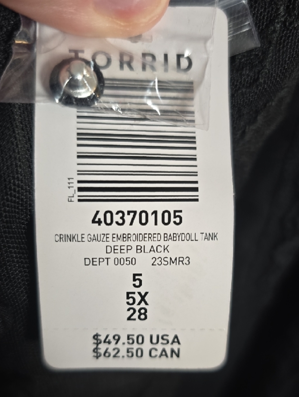 131 NWT Torrid 5 5X Deep Black Crinkle Gauze Embroidered Babydoll Tank Top Cami - Picture 4 of 6